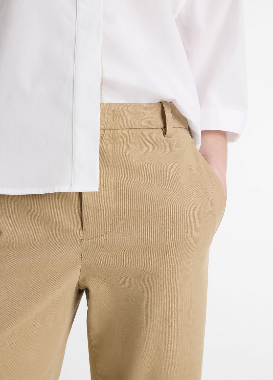 VINCE Avery Mid-Rise Italian Stretch-Cotton Chino Pant in Trousers