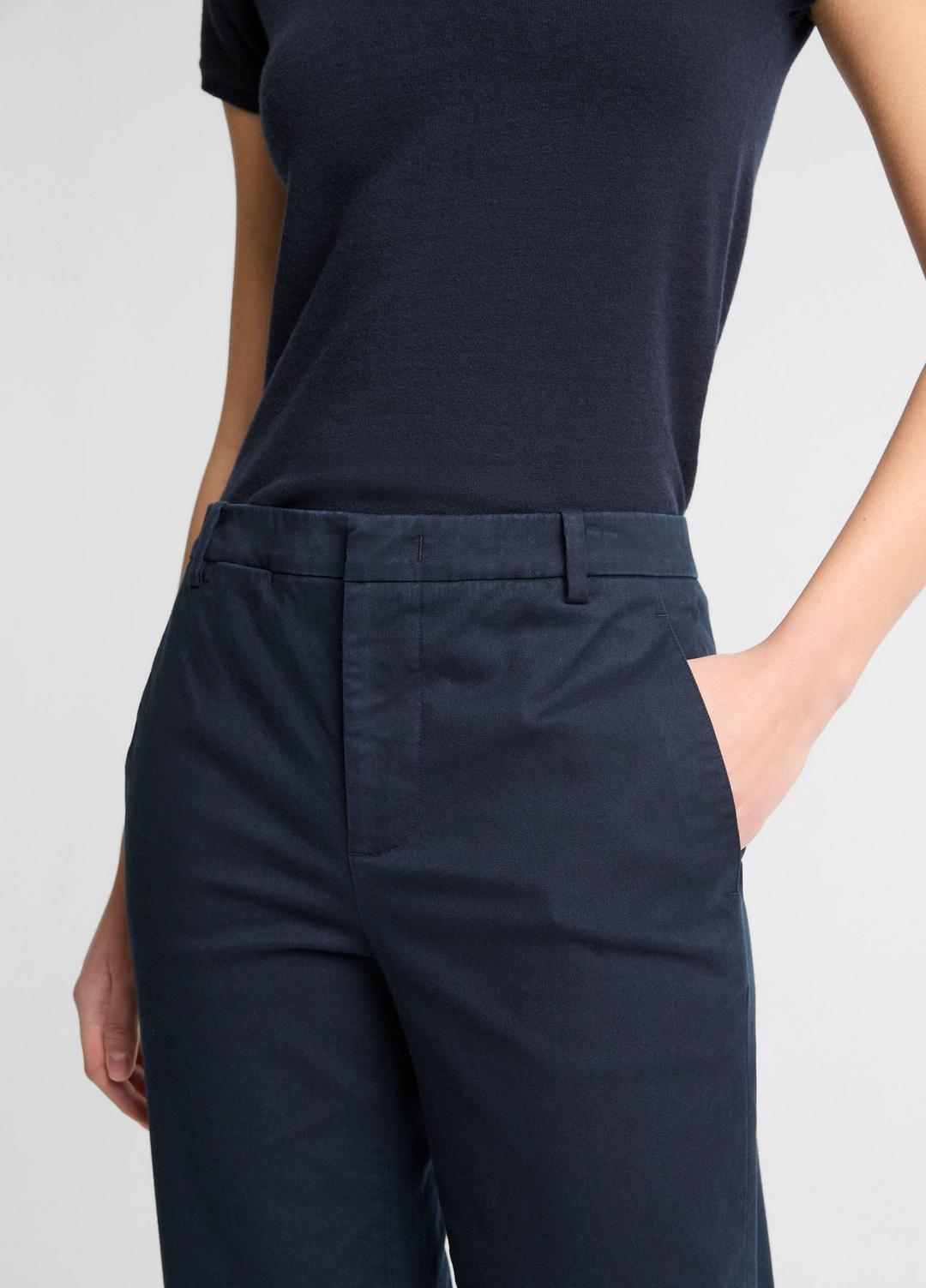 VINCE Avery Mid-Rise Italian Stretch-Cotton Chino Pant in Trousers