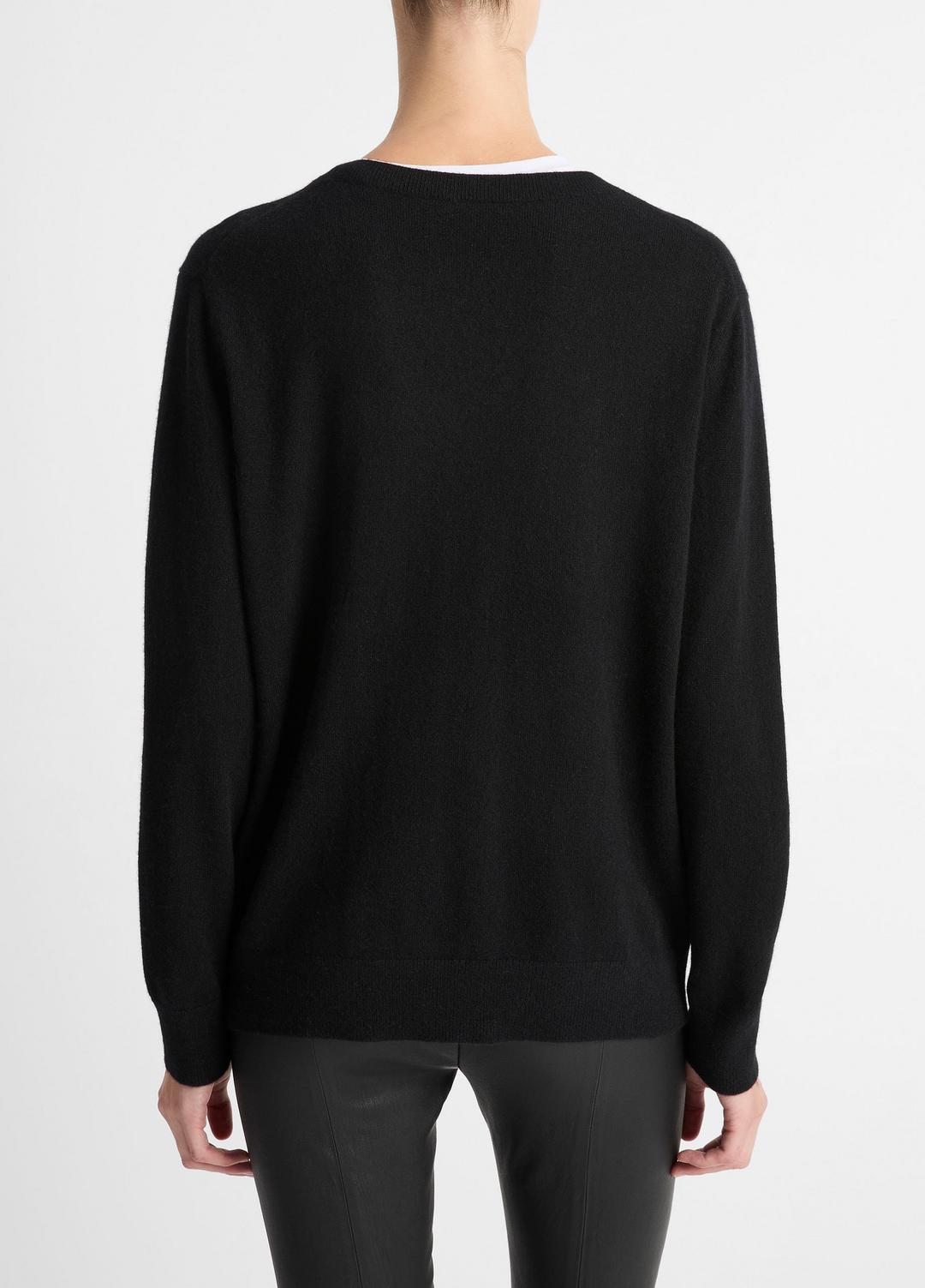 VINCE Cashmere Weekend V-Neck Sweater in Vince Products Women
