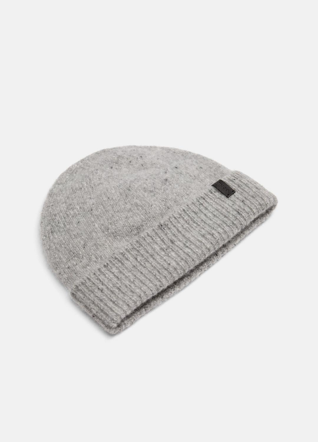 VINCE Donegal Cashmere Beanie in Scarves & Hats