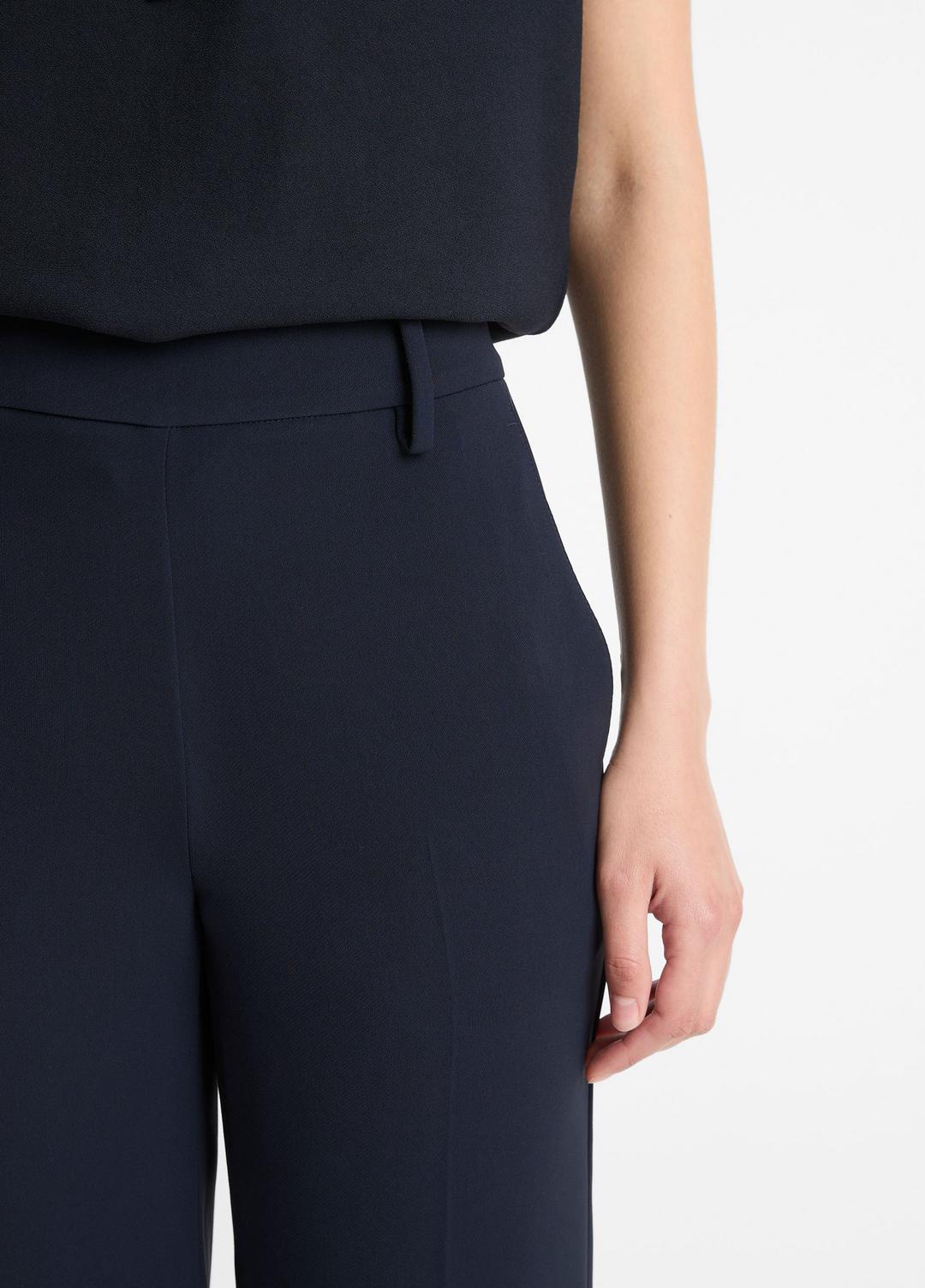 VINCE Crepe Tapered Pull-On Pant in Trousers