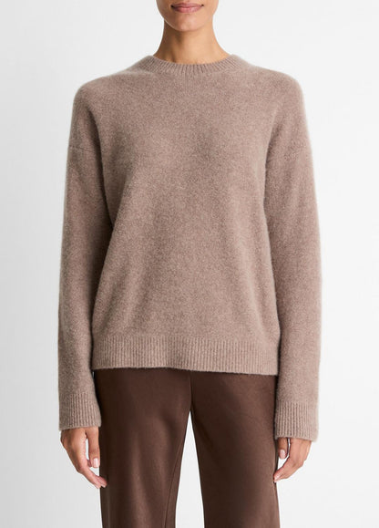 VINCE Plush Cashmere Crew Neck Sweater in Crew Neck