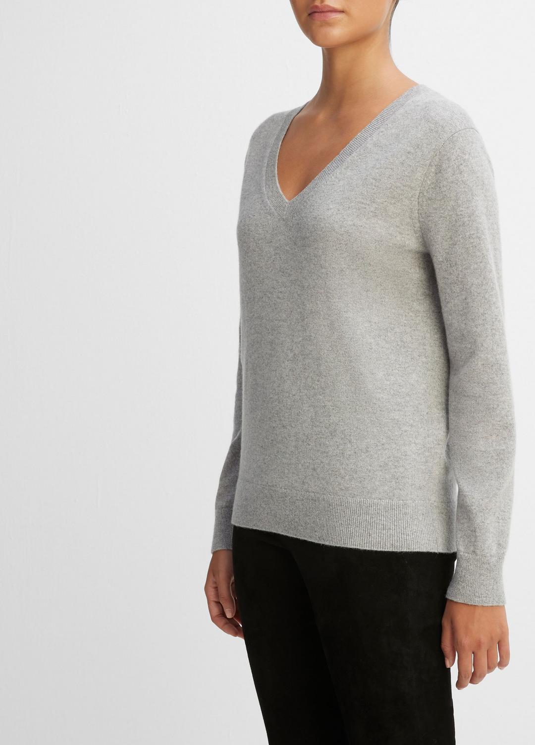 VINCE Cashmere Weekend V-Neck Sweater in V-Neck