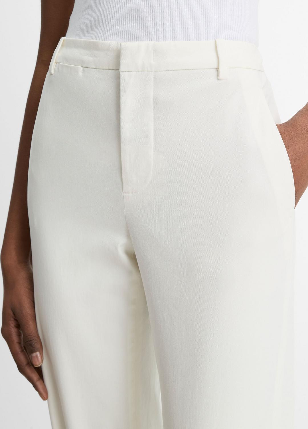 VINCE Avery Mid-Rise Italian Stretch-Cotton Chino Pant in Trousers