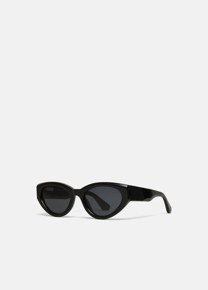 VINCE Chimi 06 Sunglasses in Sunglasses