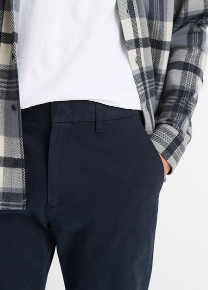 VINCE Owen Athletic Stretch-Cotton Pant in Trousers